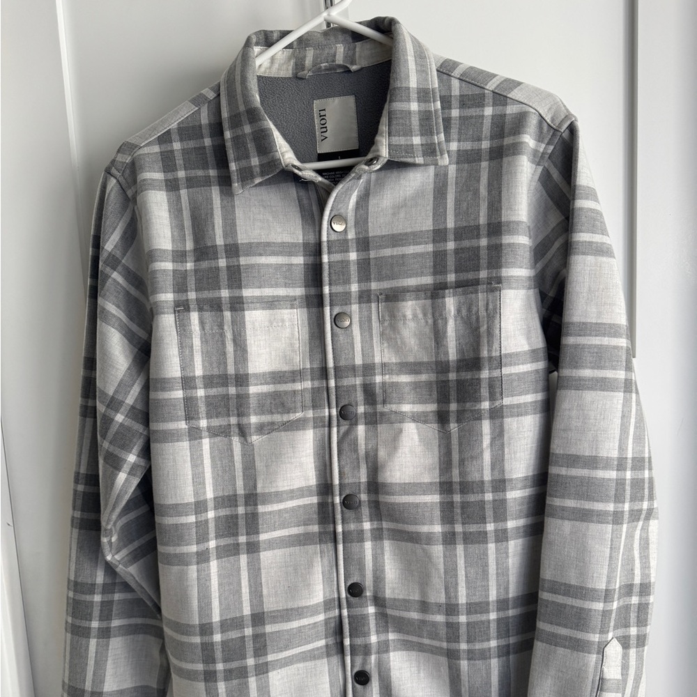 Vuori Shirt Jacket - Small